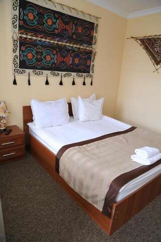 Отель Khan Tengri Hotel Naryn Двухместный номер с 1 кроватью-2